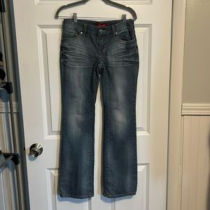 Seven womens  Bootcut jeans Size 2P. Distressed. NWOT